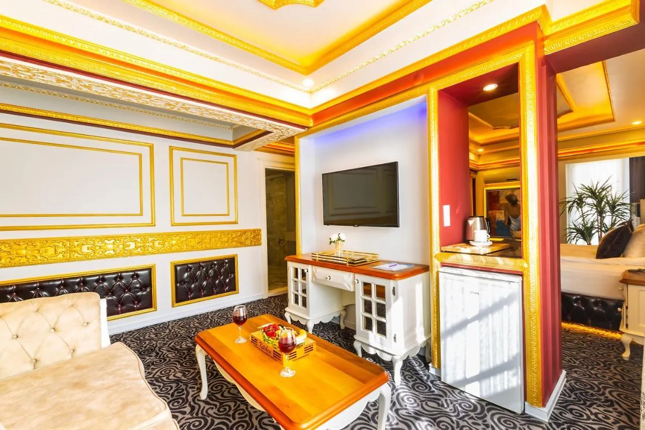 Andalouse Otel Trabzon 4*,